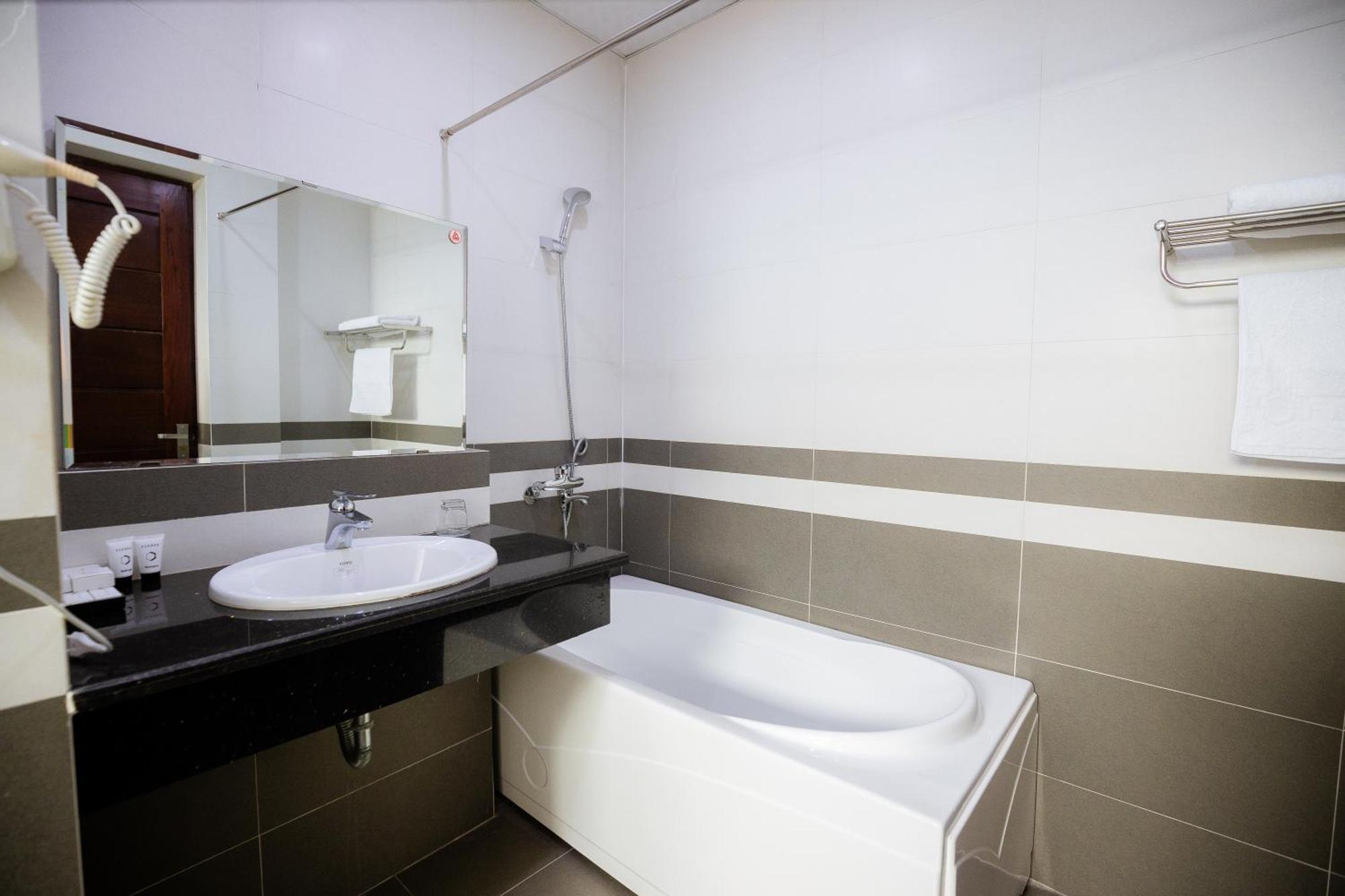 Flesta Lach Tray Serviced Apartment & Hotel Hai Phong Dış mekan fotoğraf